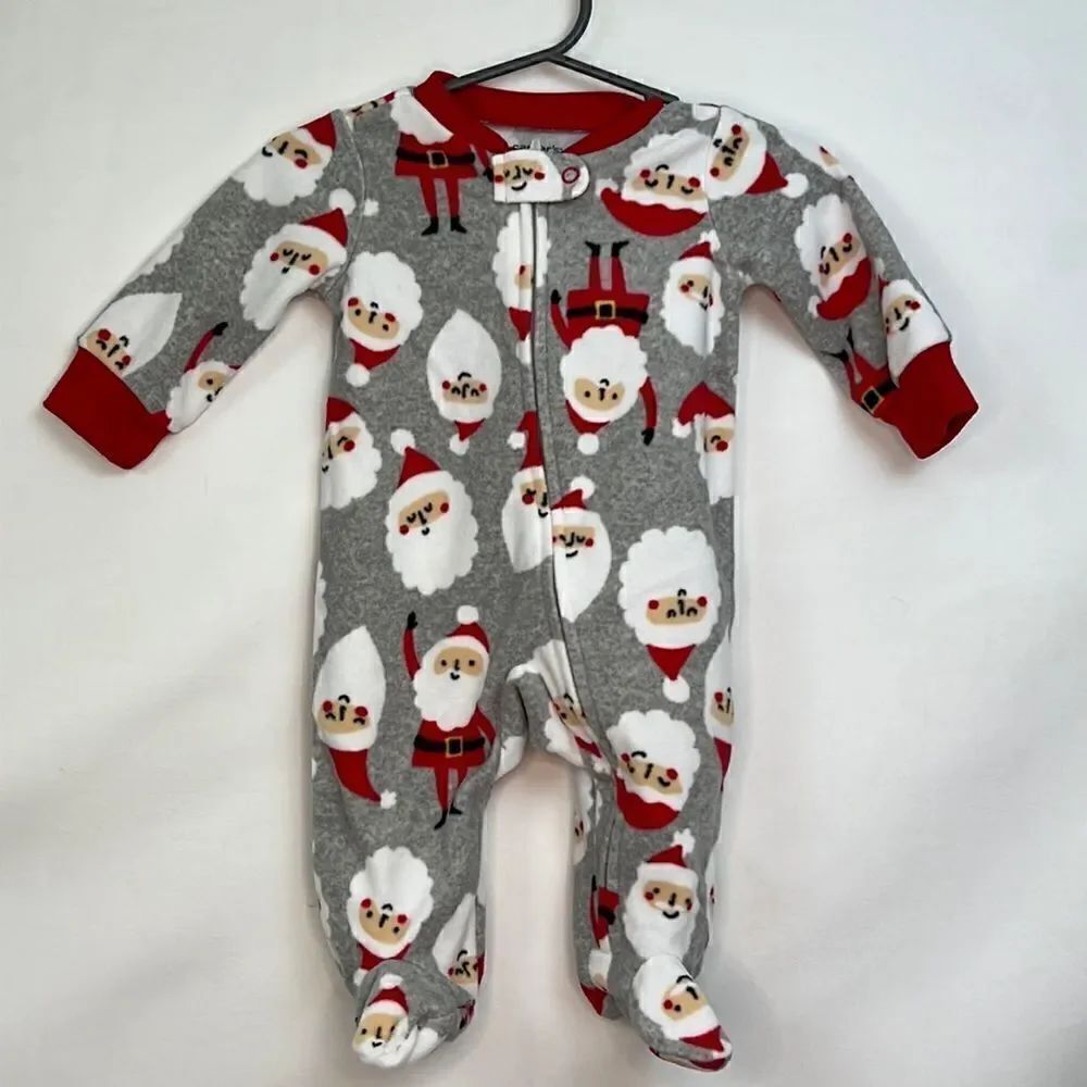Carter’s Plush Santa Grey and red flannel sleeper Pajamas size 3 months EUC